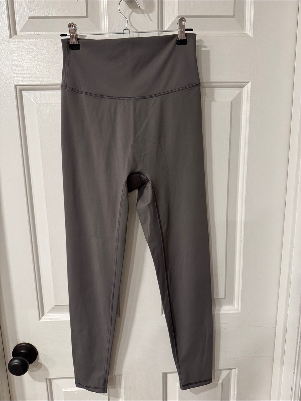 High-Waist Gray Leggings - Women